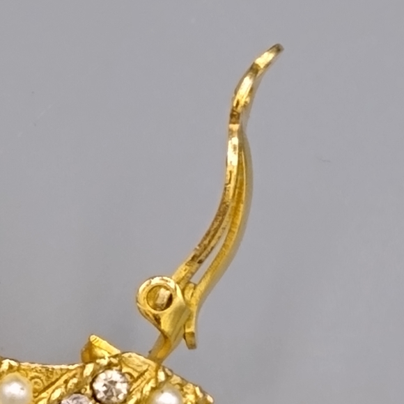 Pearl Rhinestone Cluster Half Hoop Clip on Earrings Vintage - Picture 13 of 15